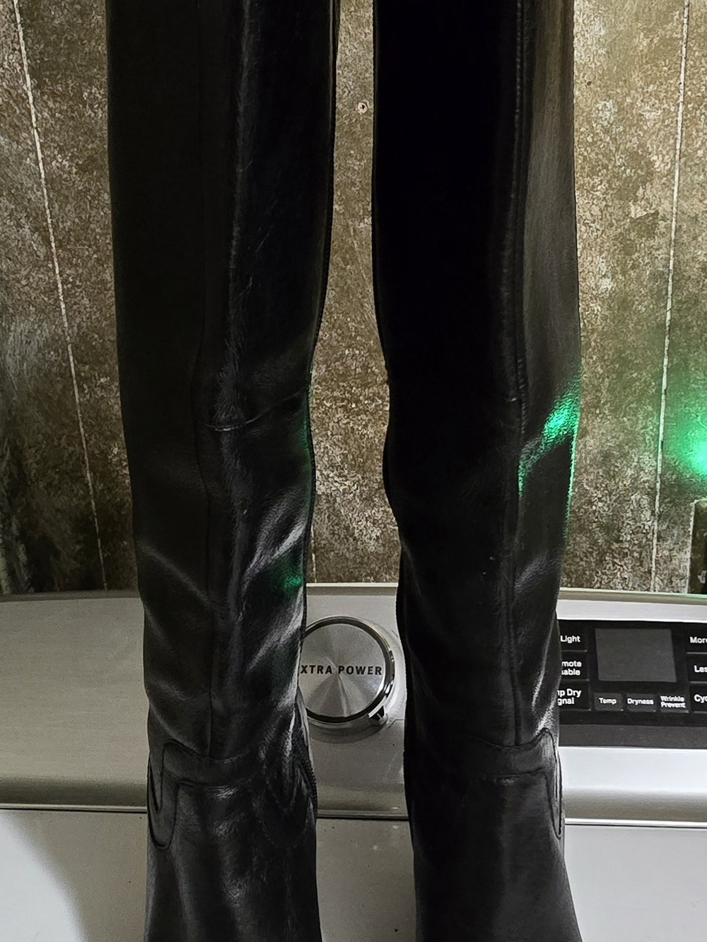 Steve Madden Black Leather Knee-High Heeled Boots. Beautiful boots! 3 1/2' Heel.